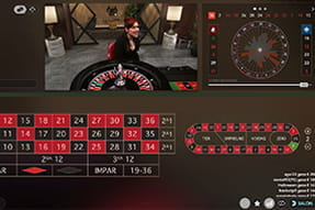 The board with live French roulette and real croupier in the live version of Pastón.