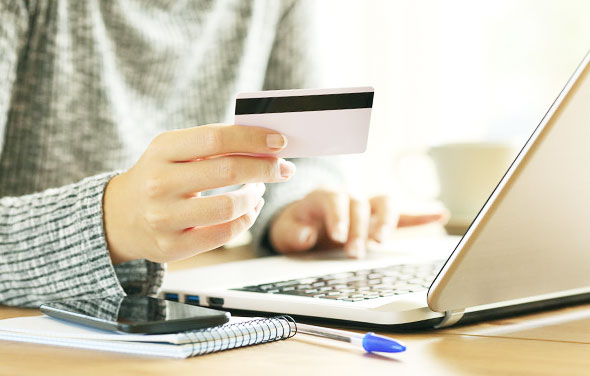 Someone uses Mastercard online.